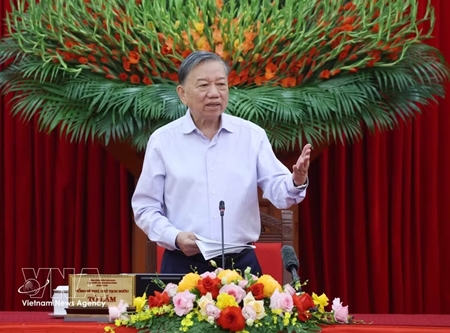 Wisdom accumulated in history must become driving force for national development: Top leader